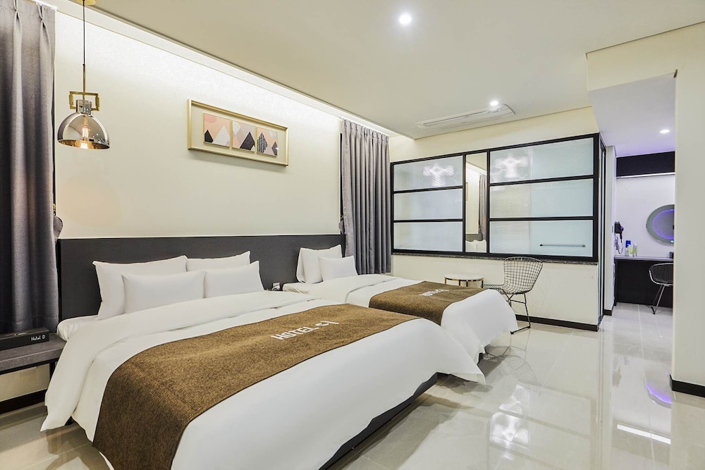 Deluxe Twin Room - Photo 4