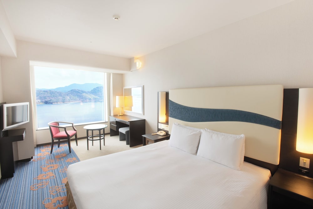 Premium Resort Floor King Room with Miyajima High-Speed Boat Ticket (One Way), Non Smoking