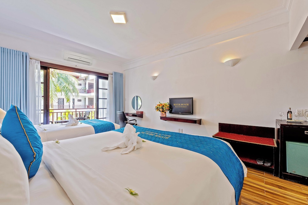 Deluxe Triple Room, Garden View photo 3