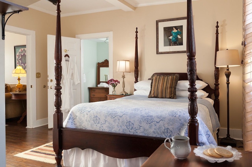 Saffron's Suite photo 2