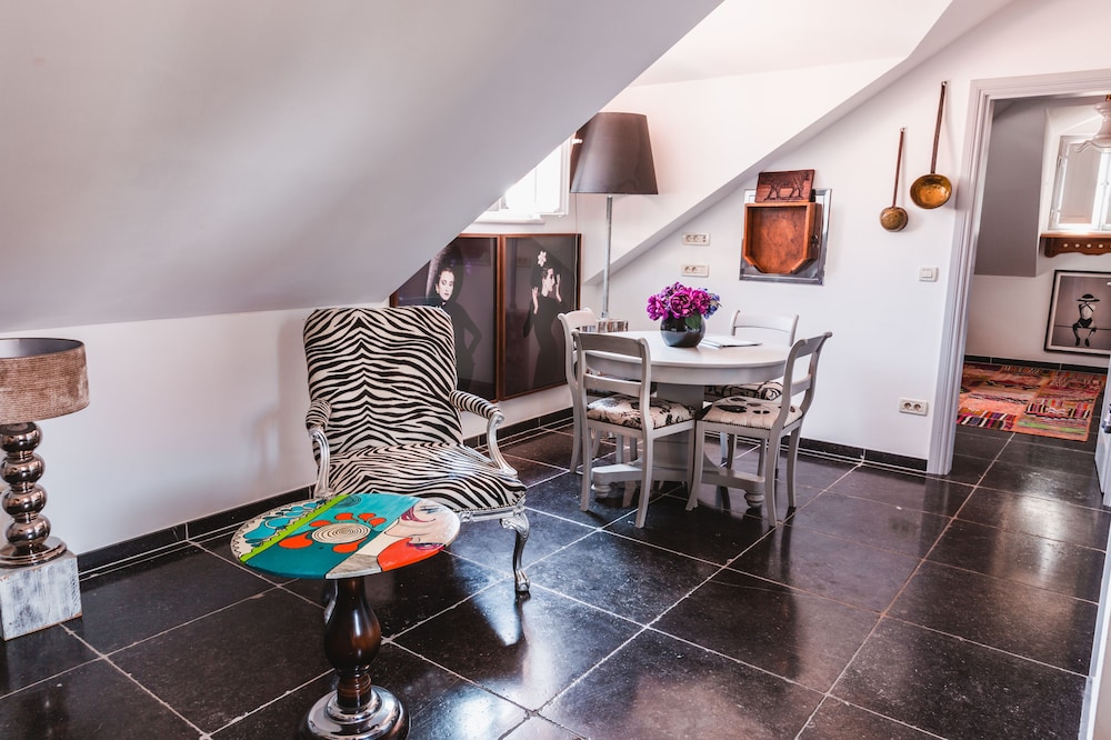 Family Apartment, City View