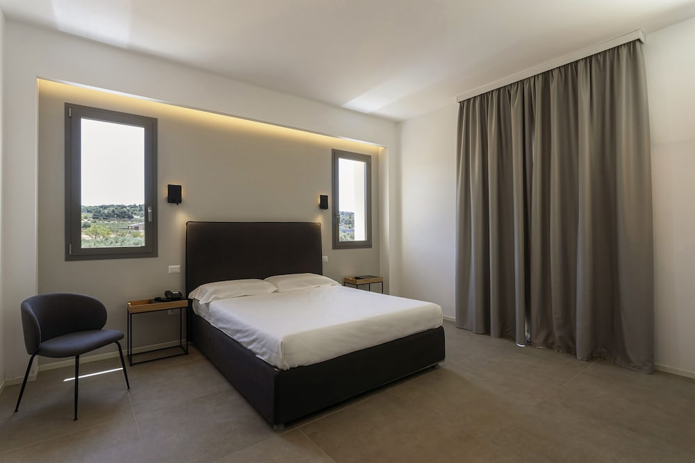 Camera Deluxe con Letto Matrimoniale photo 1