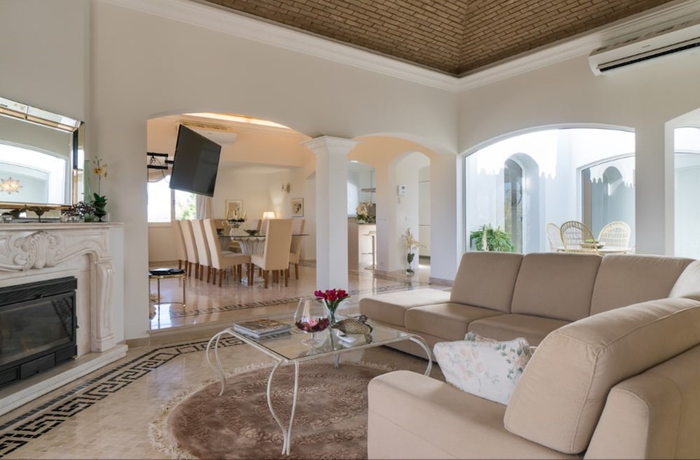 Villa, 4 Bedrooms