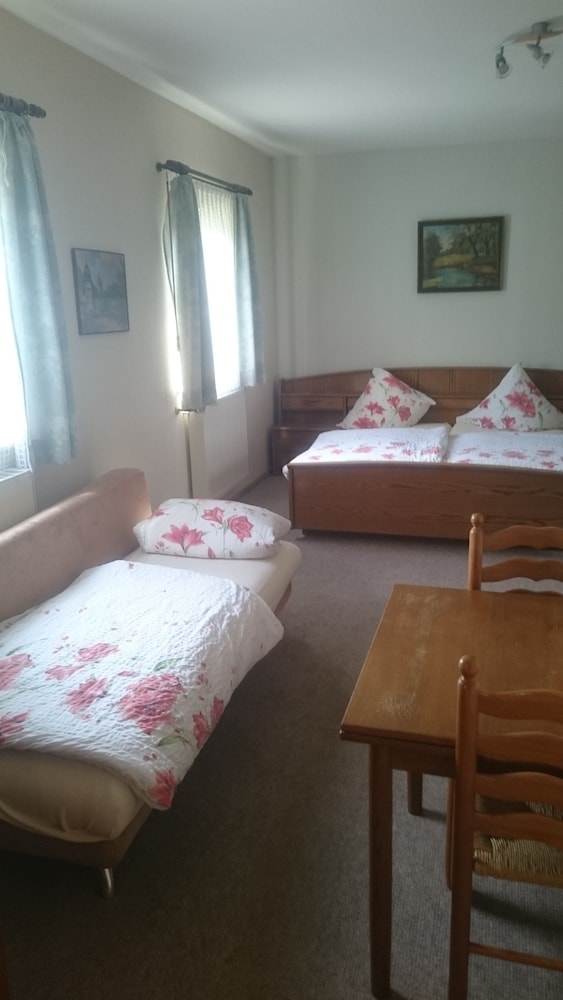 Triple Room photo 1