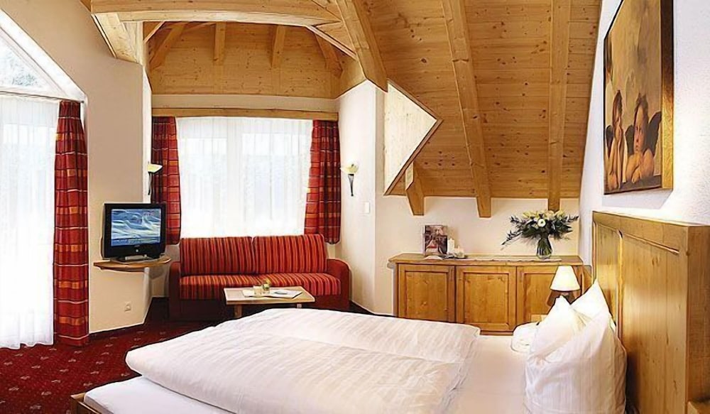 Standard Double Room photo 3