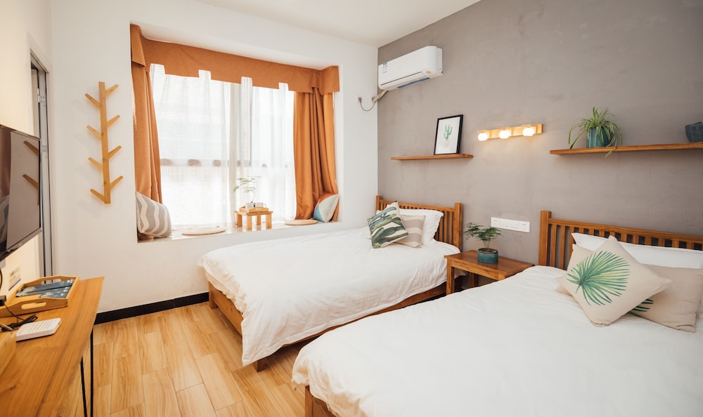 Standard Twin Room photo 1
