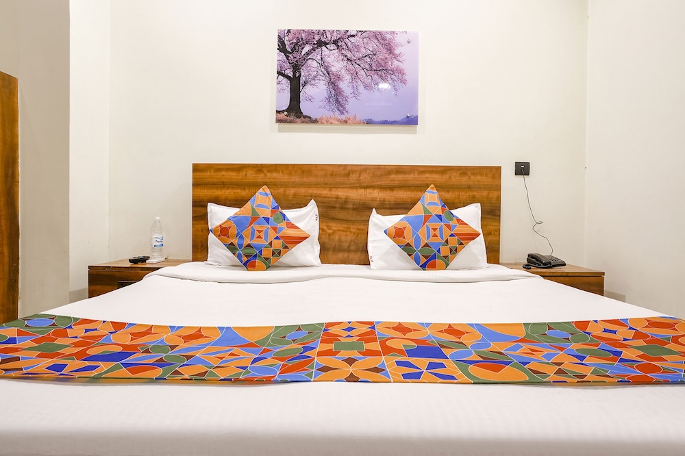 Deluxe Room, 1 Double Bed photo 3