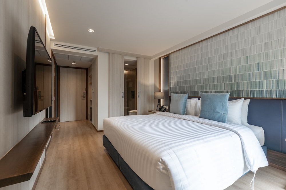 Superior King Room photo 2