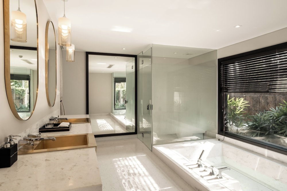 2 Bedroom Pool Villa, Oceanfront (Spa Inclusive) - Photo 3