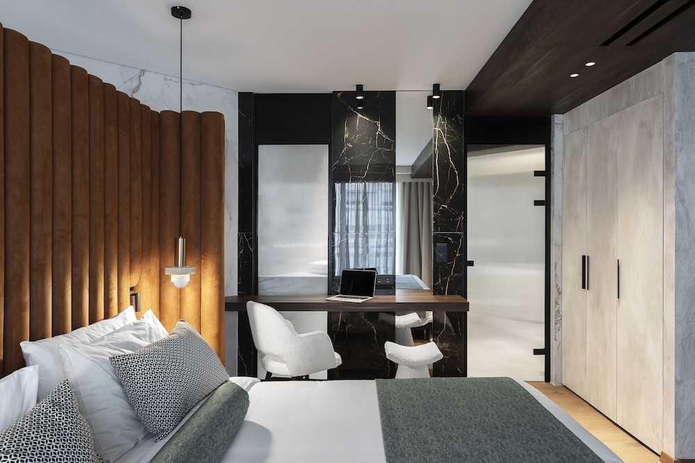 Suite, 2 Bedrooms, Club Lounge Access photo 1