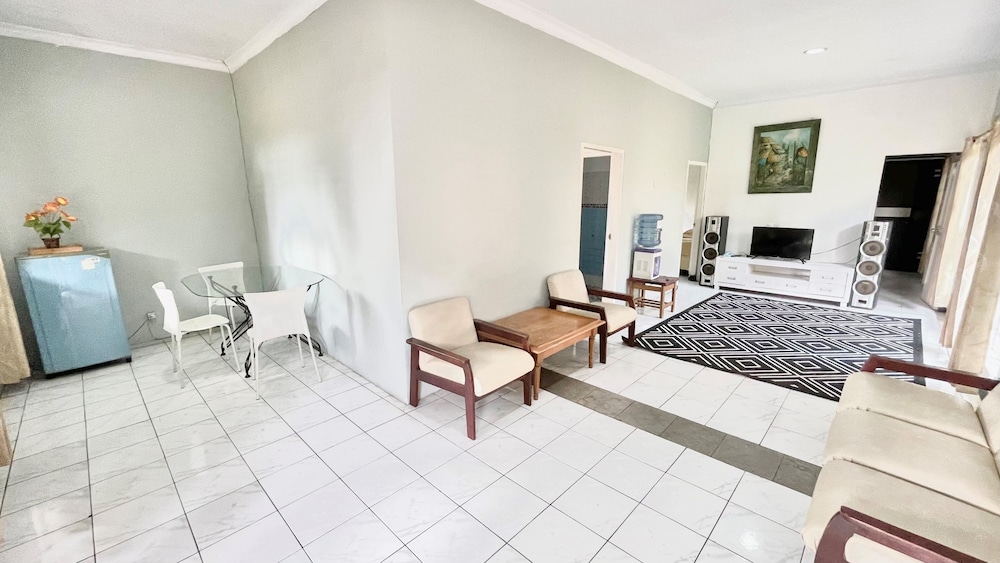 Grand Room