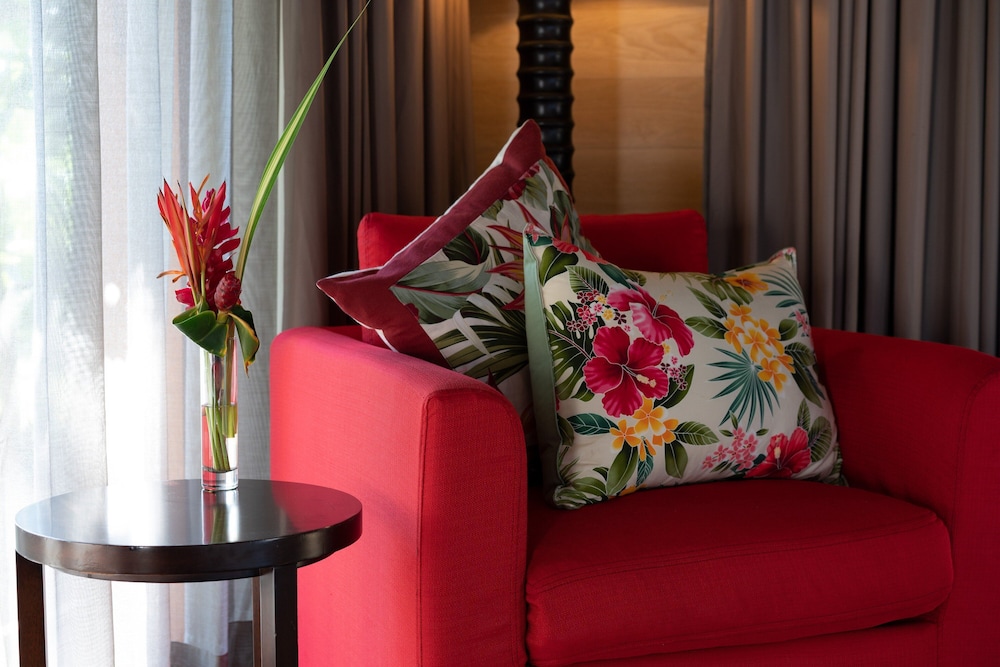 Villa, 1 King Bed With Sofa Bed, Lagoon View (beachside)