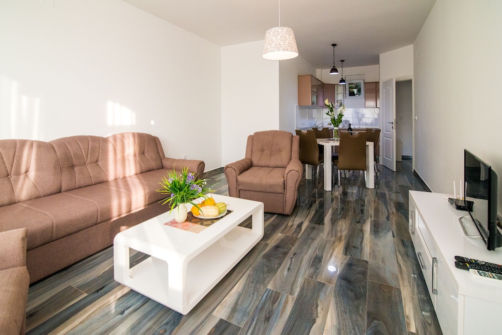 Superior Apartment