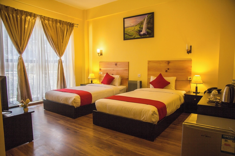 Deluxe room with Balcony Twin Rooms