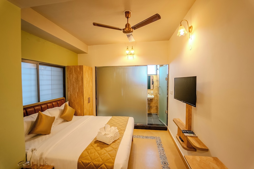 Premier Triple Room