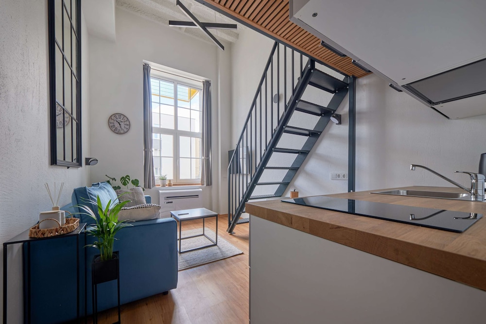 City Loft - Photo 41