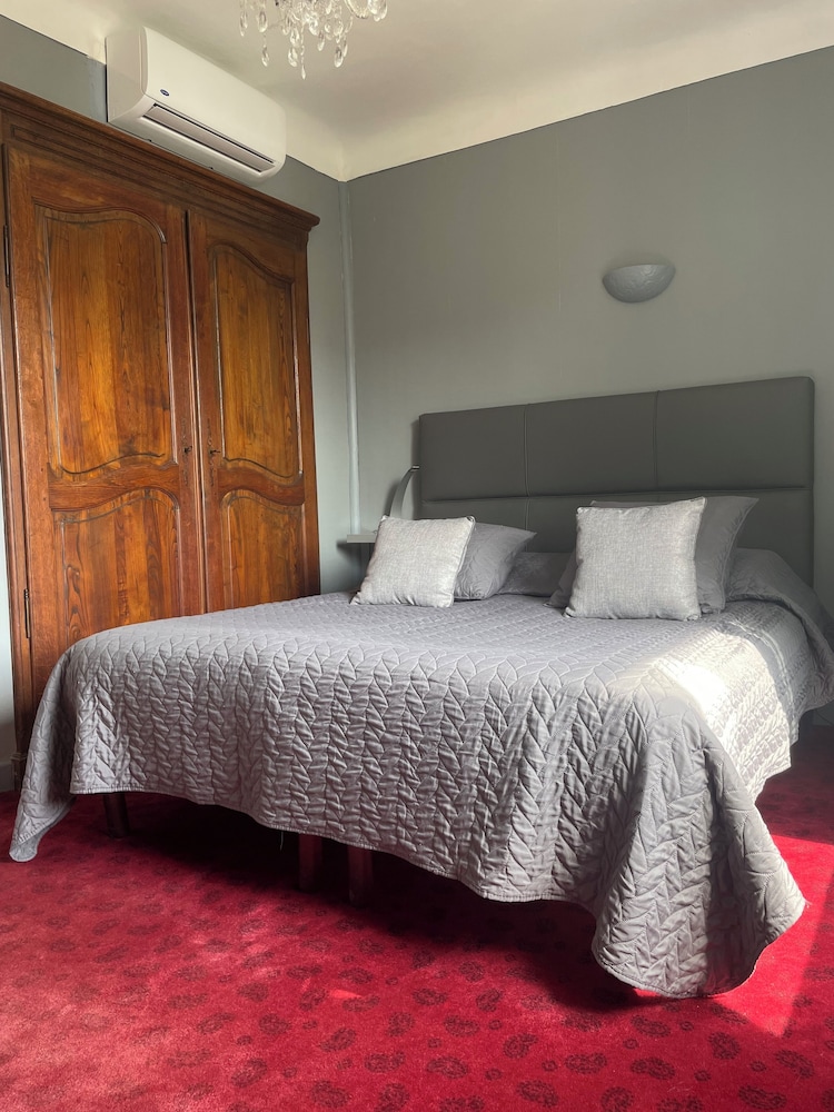 Classic Double Room photo 3
