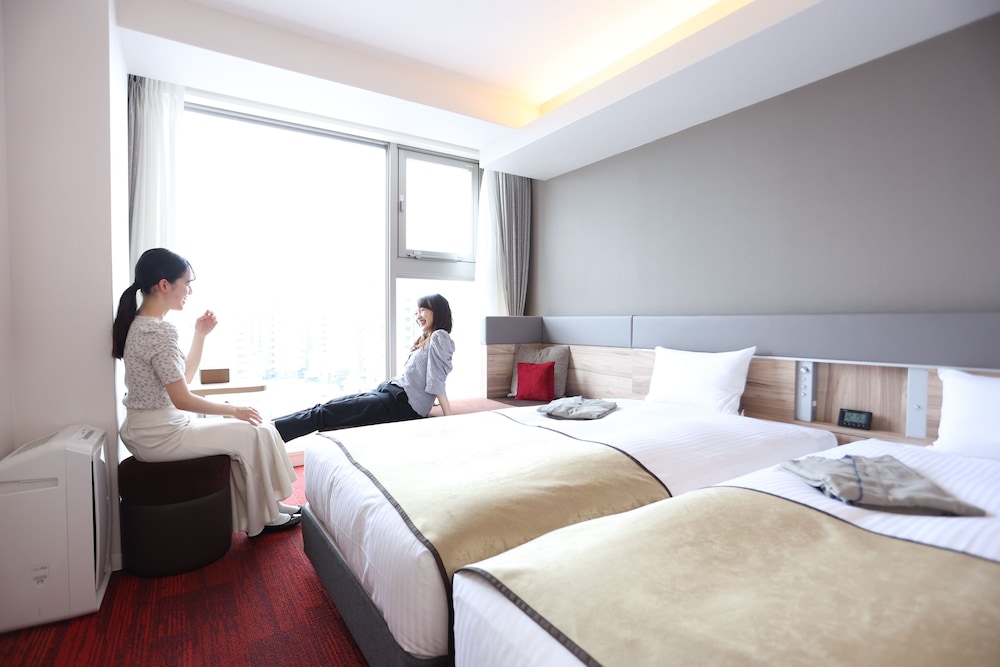 Premium Twin Room - Photo 12