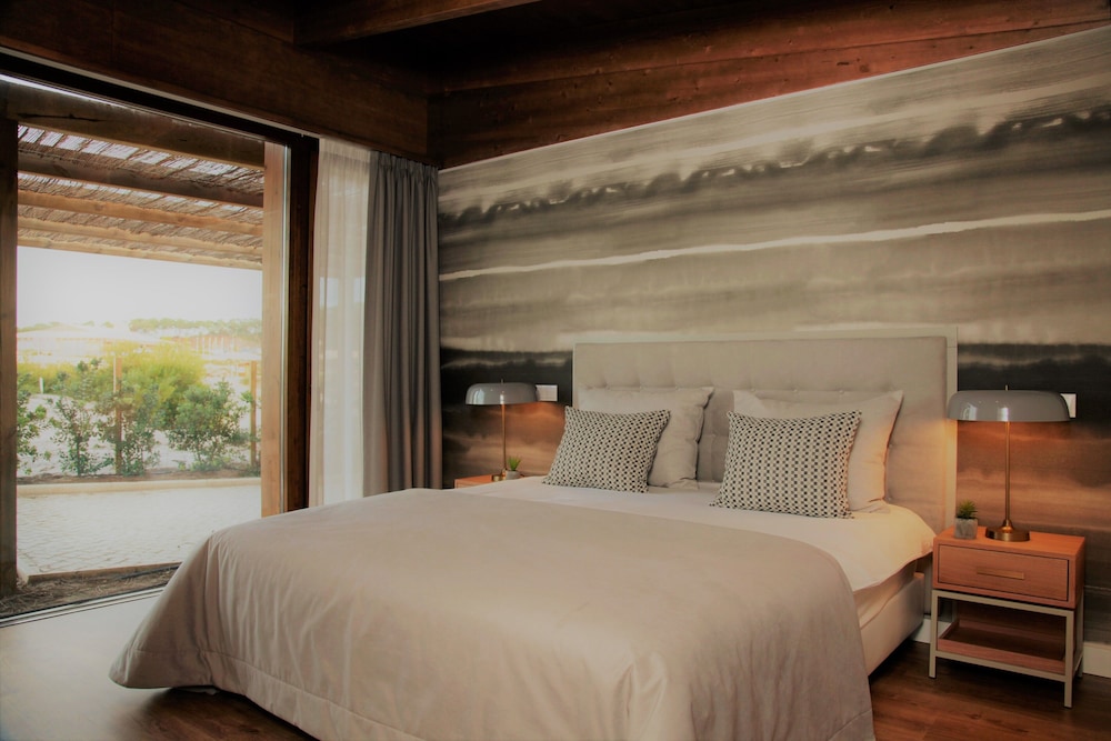 Classic Villa, 4 Bedrooms, Private Pool