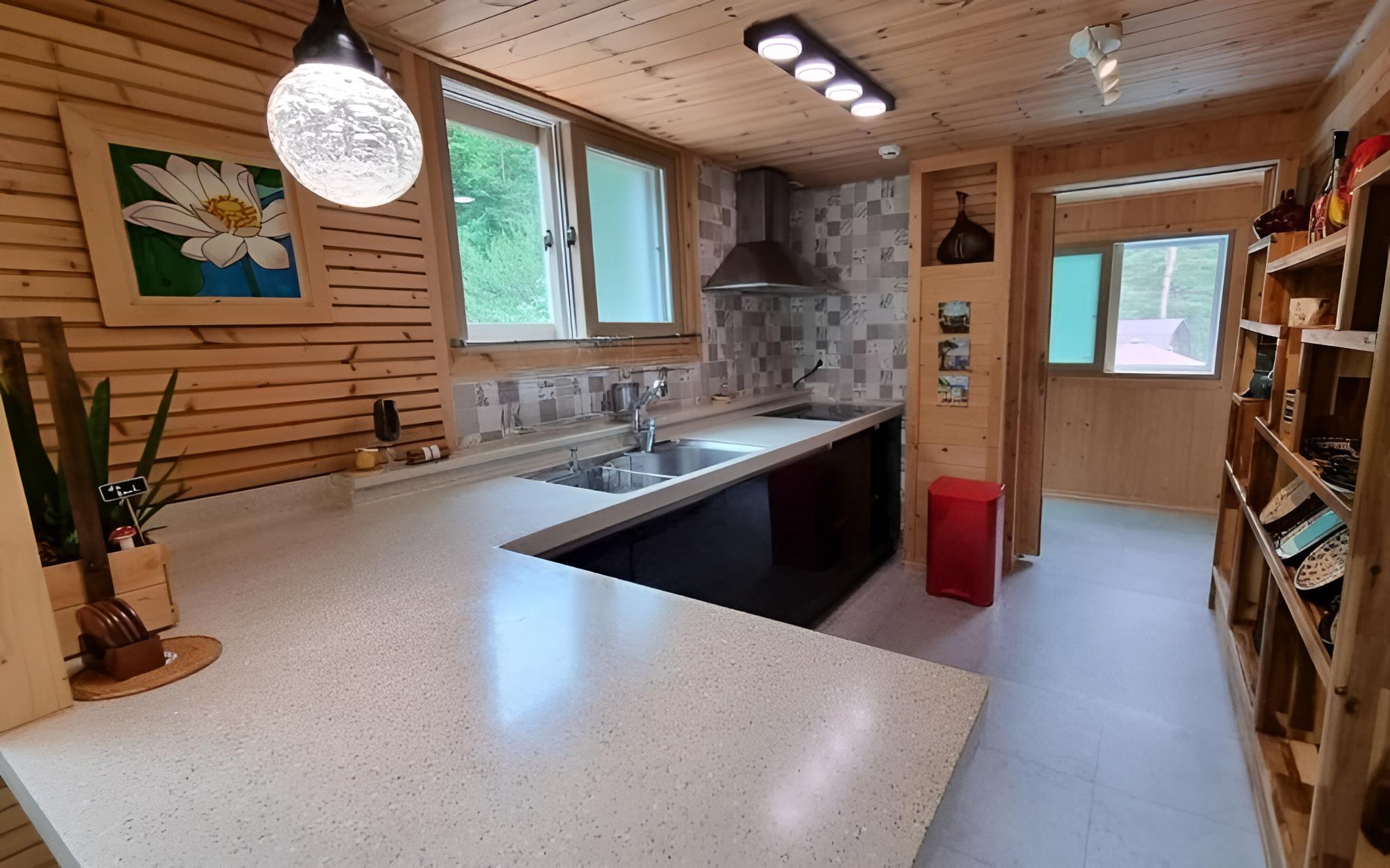 Room (Pine breeze (Duplex)) - Photo 5