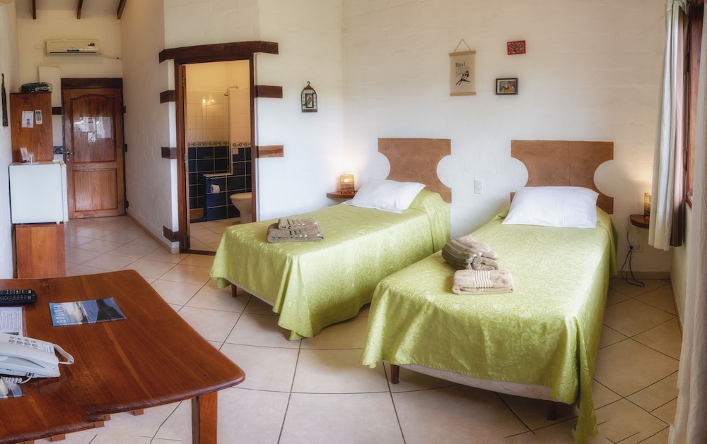 Classic Double Room, 2 Twin Beds photo 3
