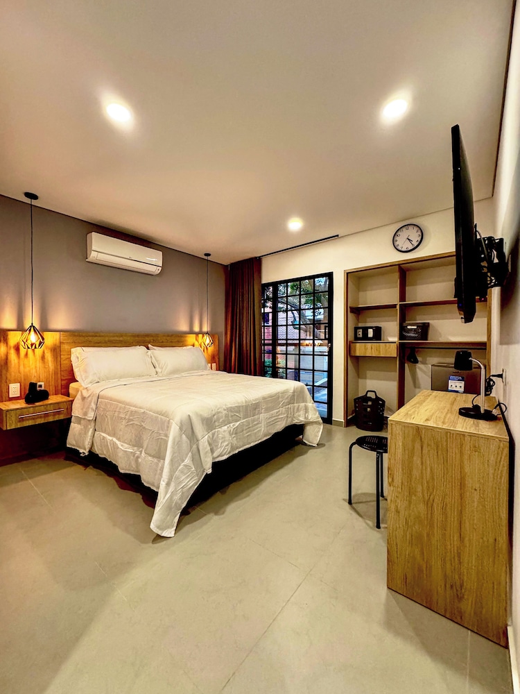 Comfort Double or Twin Room, City View