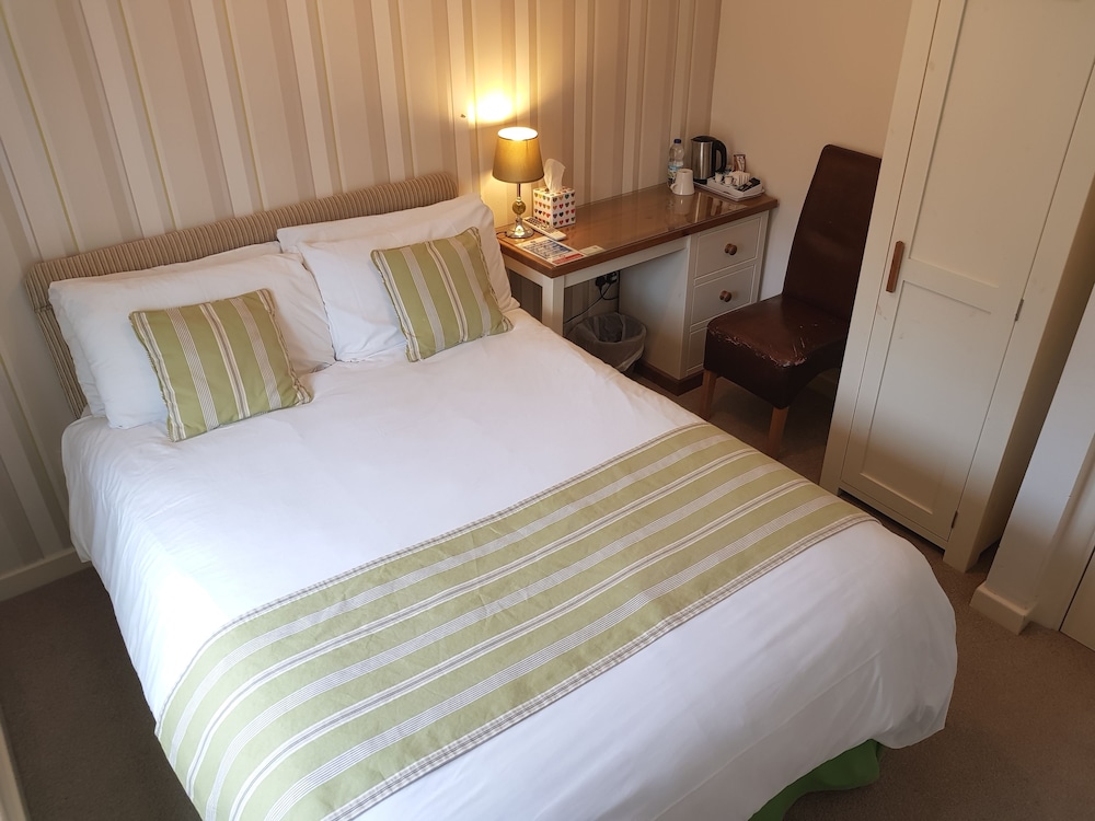 Standard Double Room, Ensuite - Photo 1