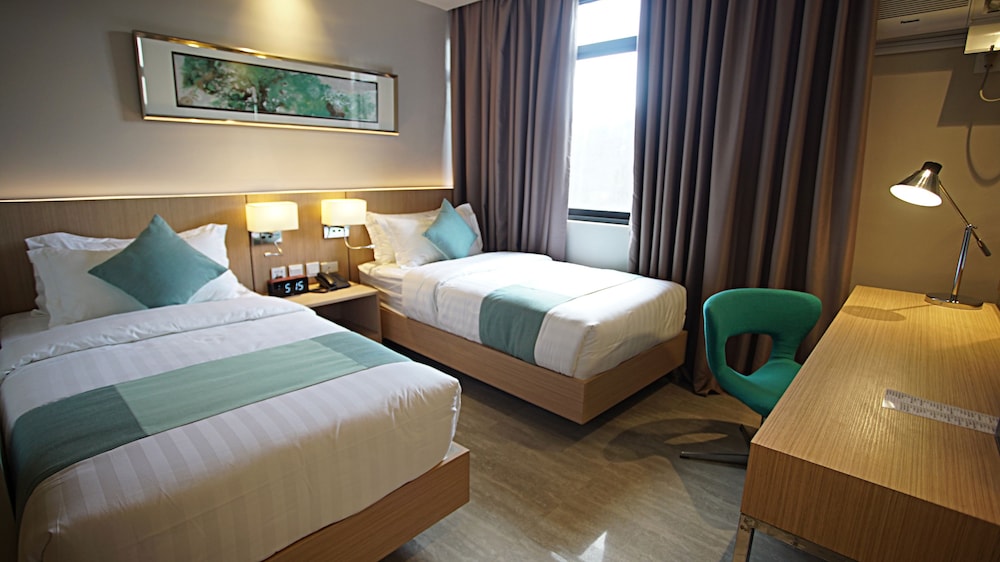 Standard Room, 2 Twin Beds photo 1