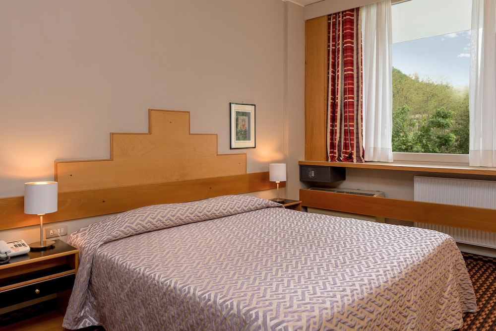 Classic Double Room photo 2