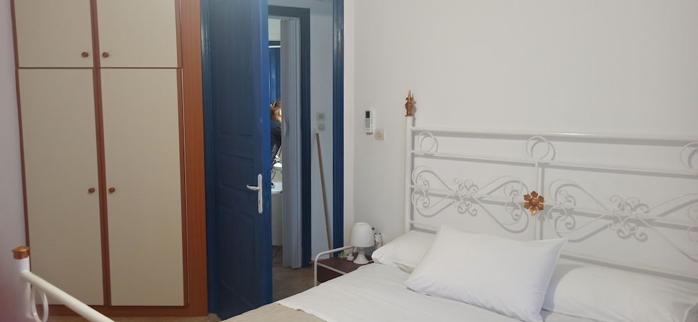 Comfort Apartment, Accessible, Beachfront photo 1