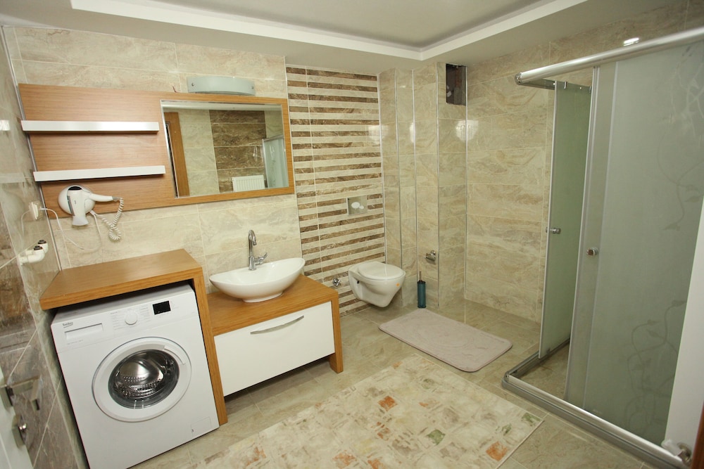 Deluxe Suite photo 2
