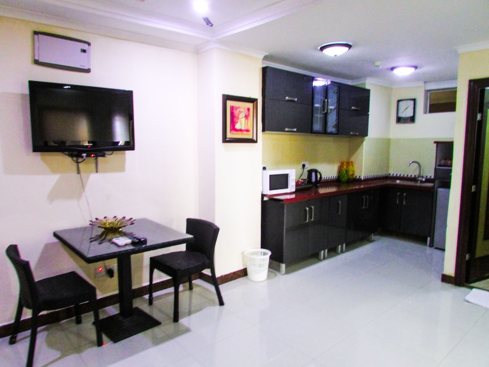 Apartment, 2 Bedrooms - Photo 12