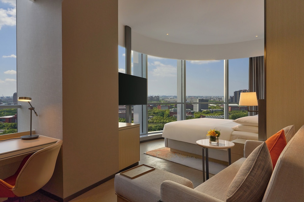Room, 1 King Bed