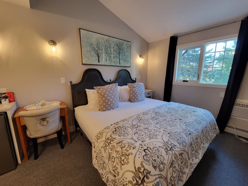 Economy Room - Photo 11