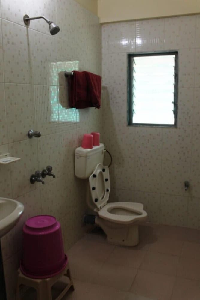 Deluxe A/C Room photo 2