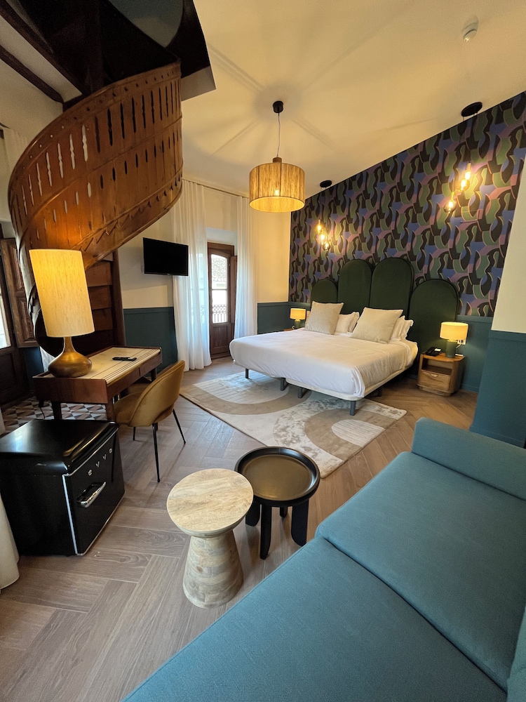 Signature Room