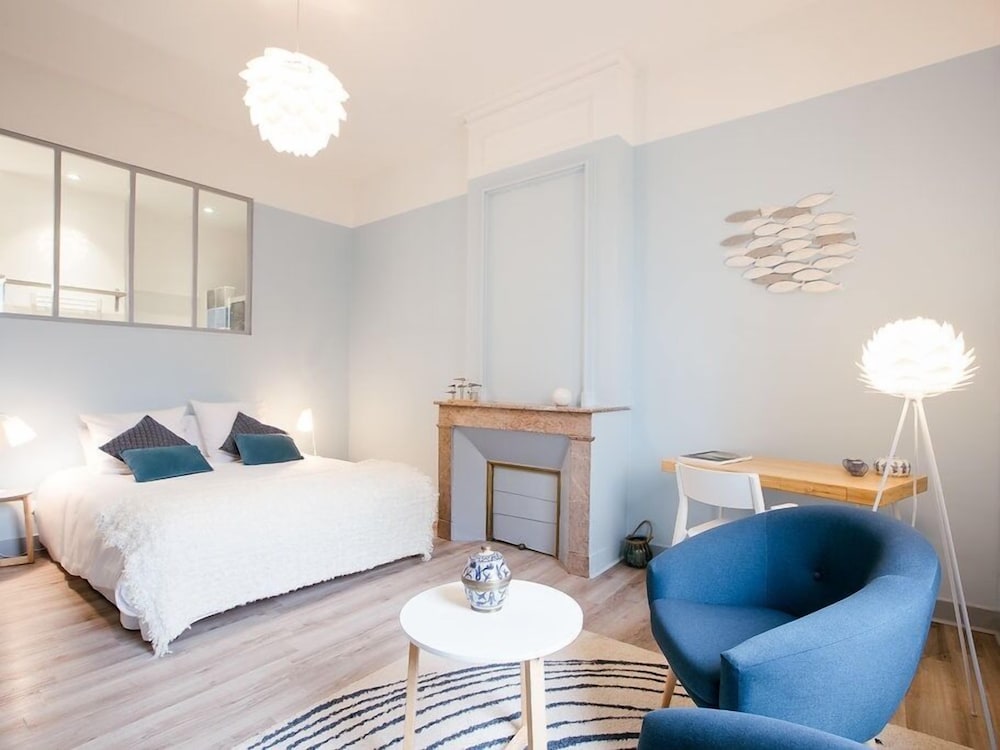 Classic Double Room, Ensuite, Vineyard View (ESTUAIRE) photo 1