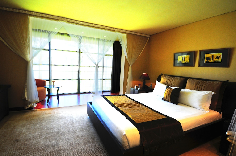 Executive Room, Garden View