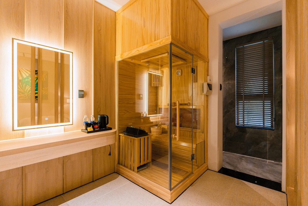 Deluxe Room, Sauna