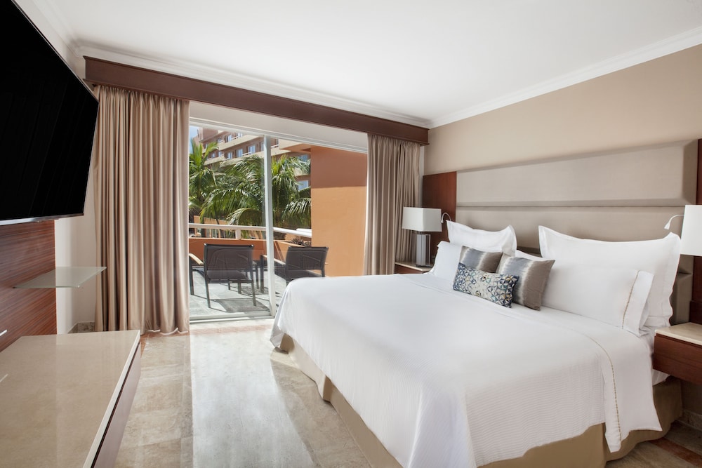 Deluxe Room - Photo 4