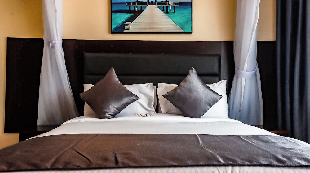 Executive Room, Lake View photo 3