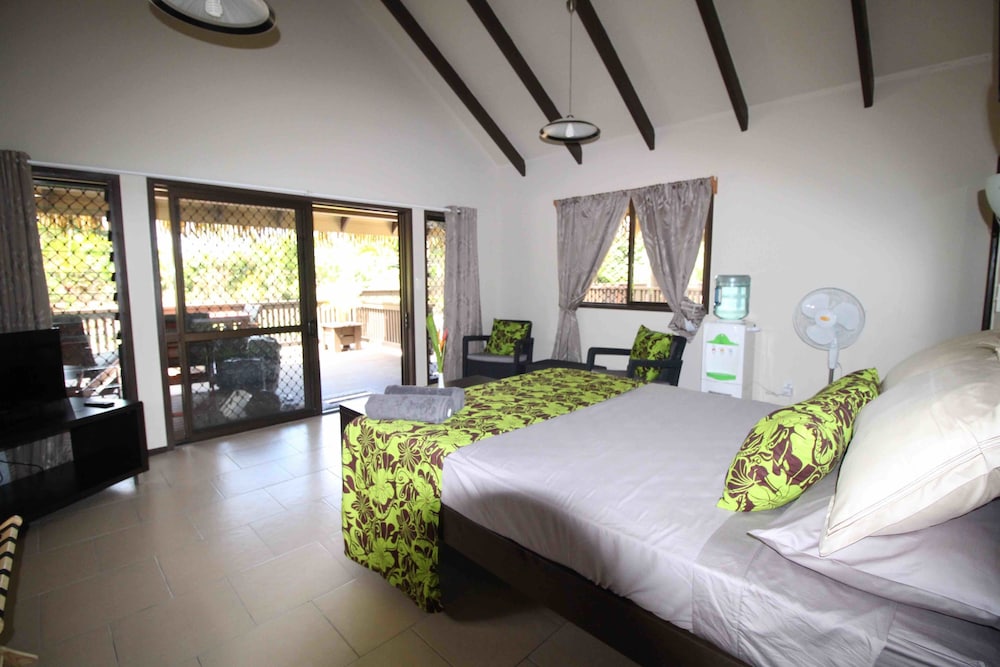 Deluxe Villa, 1 Queen Bed, Kitchen, Mountain View photo 2