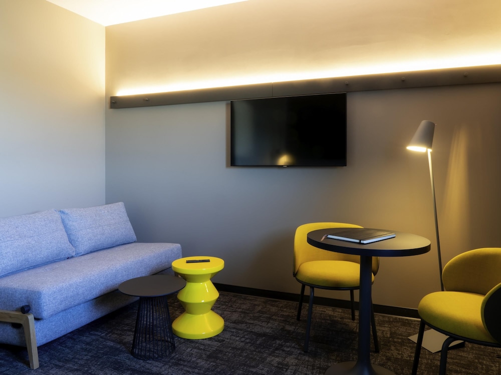 Family Room, 1 Double Bed with Sofa bed - Photo 6