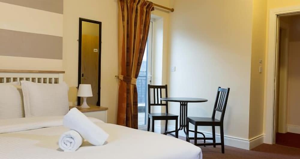 Double Ensuite Room photo 2