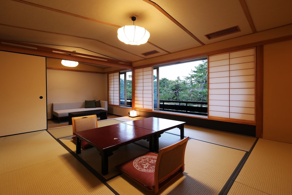 [Setsugekka] Japanese Style Room (10 tatami mats) photo 3