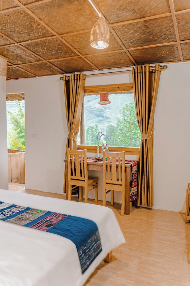 Basic Double or Twin Room, Balcony, Mountain View