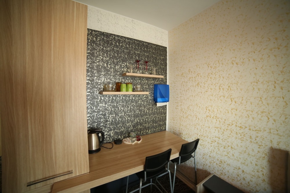 Suite, 1 Bedroom photo 3