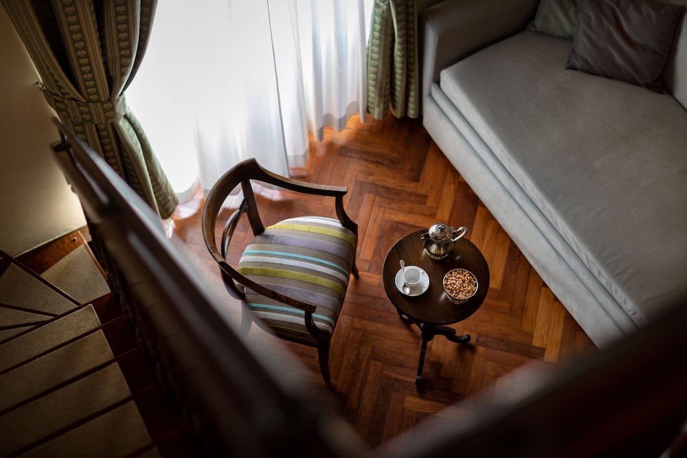 Duplex (Suite) - Photo 3