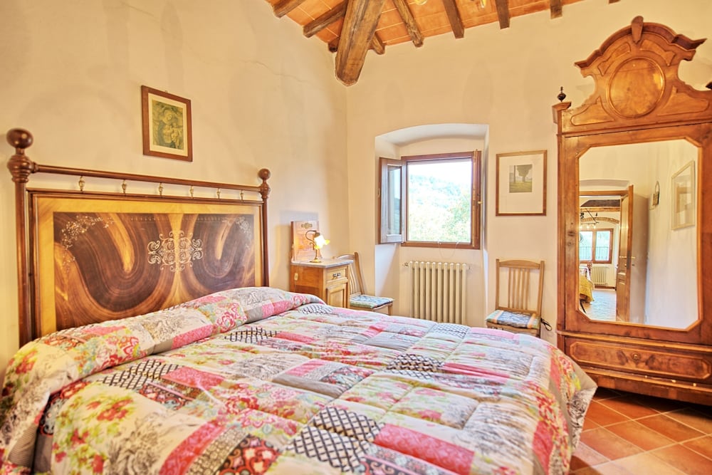 Panoramic Apartment, 4 Bedrooms (Montescalari 6) photo 2