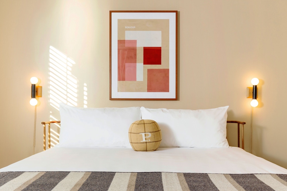 Room, 1 Queen Bed, Accessible - Photo 5